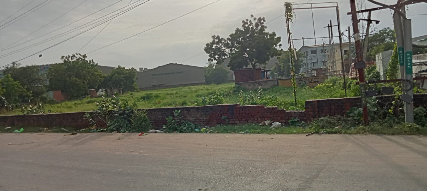 JR1056 - રાજકોટ–અમદાવાદ હાઇવે ટચ 12,000 વાર જમીન વેચાણ માટે — મુખ્ય હાઇવે પરથી સીધી એન્ટ્રી