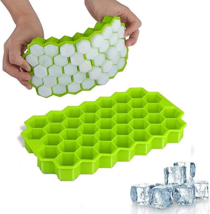 UT-1108   ICE CUBE TRAY